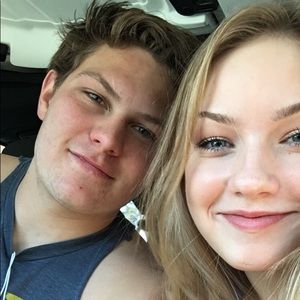 Meet your Posher, Dillon